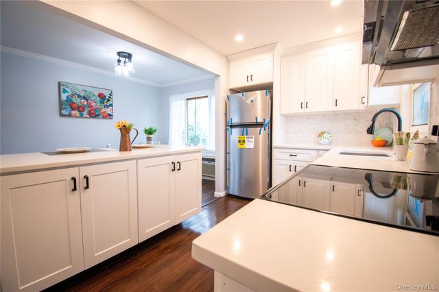 650 Bryant Street, East Meadow, NY 11554