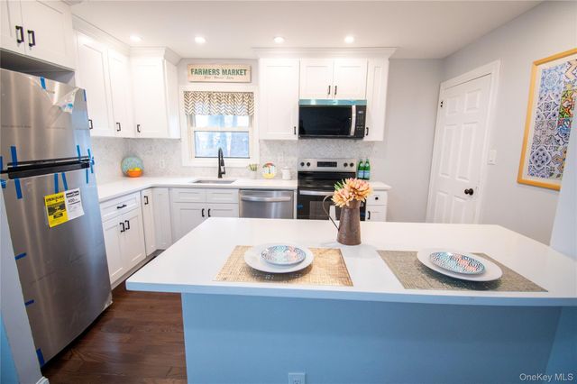 650 Bryant Street, East Meadow, NY 11554