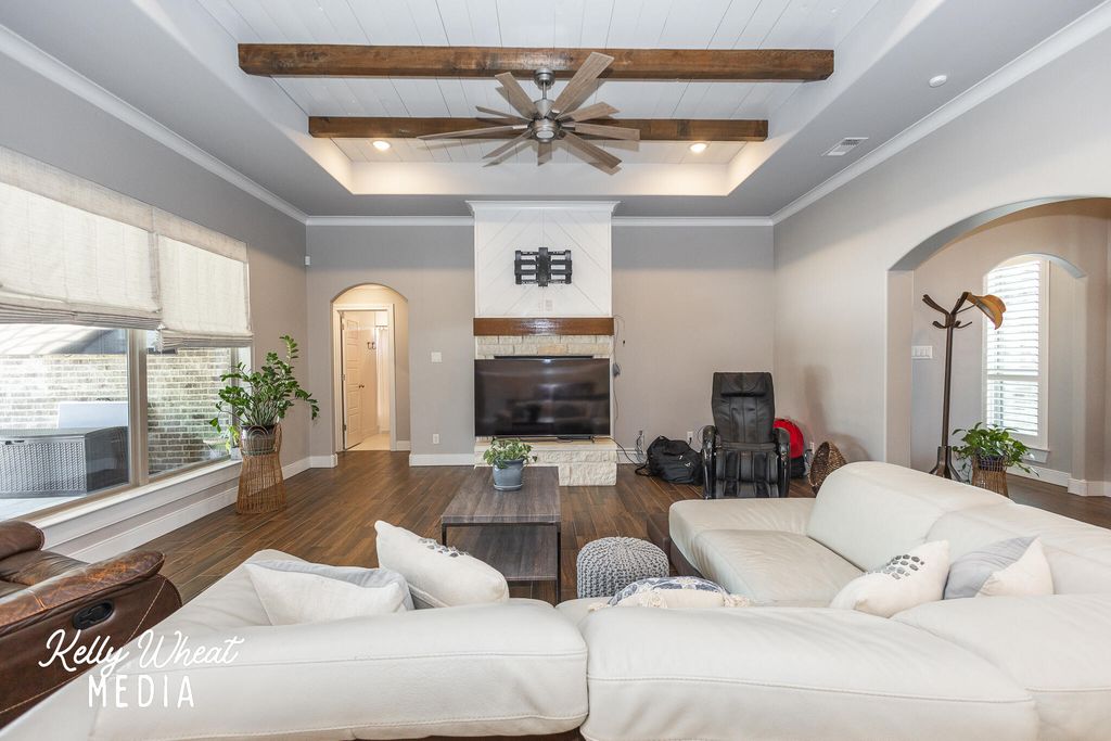Image 14 of property listing at 4757 Shadow Creek Drive, San Angelo, TX 76904
