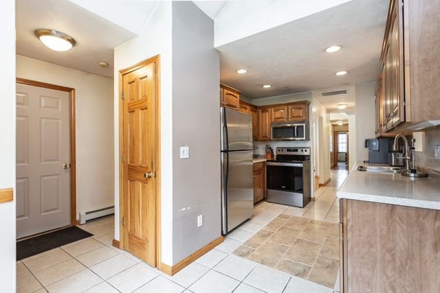 380 Spruce St, Bridgewater, MA 02324