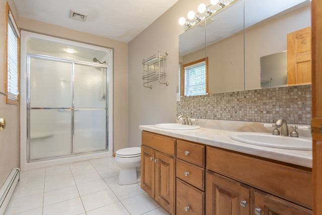 380 Spruce St, Bridgewater, MA 02324