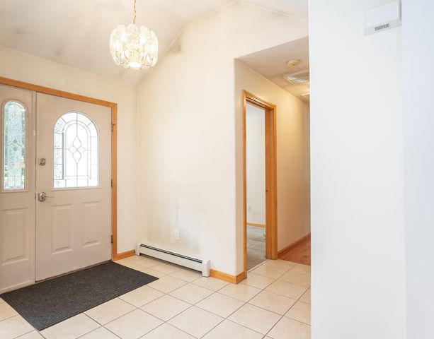 380 Spruce St, Bridgewater, MA 02324