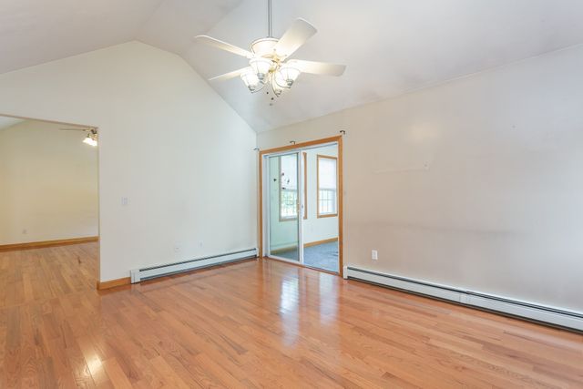 380 Spruce St, Bridgewater, MA 02324