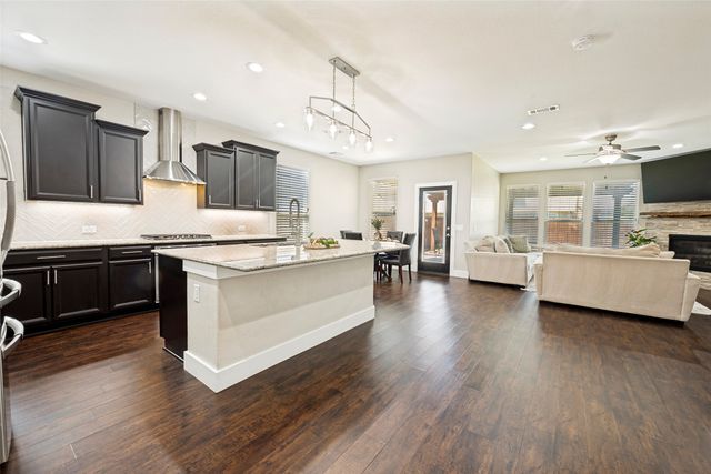 960 Pinnacle Ridge Road, Fort Worth, TX 76052