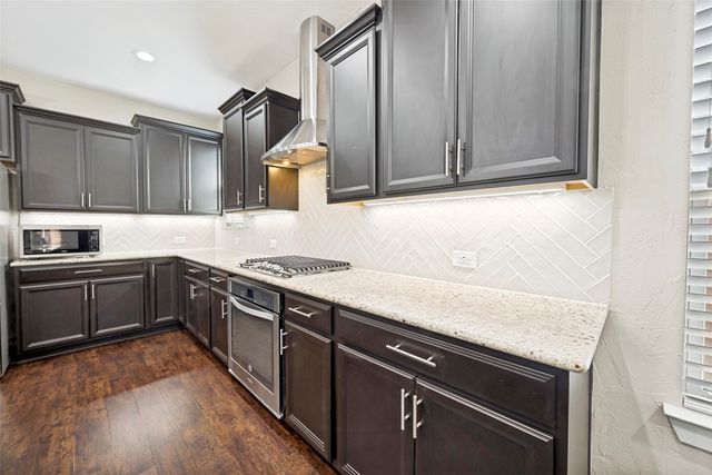 960 Pinnacle Ridge Road, Fort Worth, TX 76052
