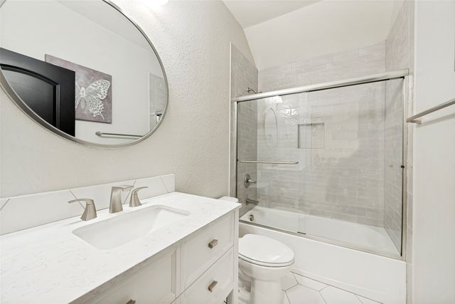 960 Pinnacle Ridge Road, Fort Worth, TX 76052