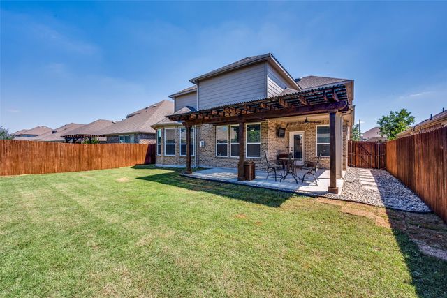 960 Pinnacle Ridge Road, Fort Worth, TX 76052