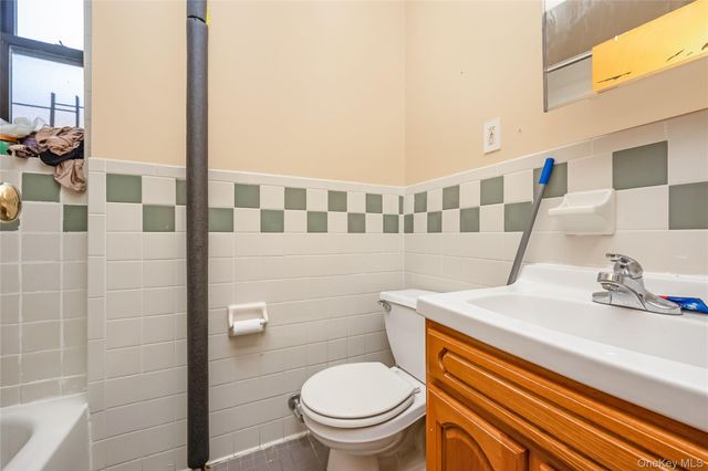 928 Belmont Avenue, Brooklyn, NY 11208