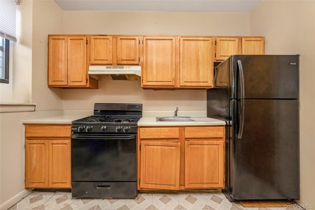 928 Belmont Avenue, Brooklyn, NY 11208