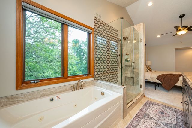 3421 Briar Ridge, West Des Moines, IA 50265