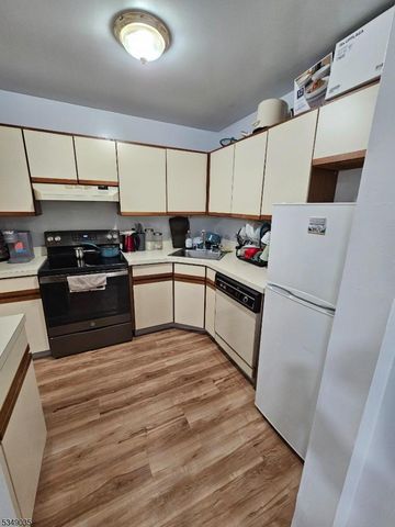 120 Sherwood Ave 102 102, Paterson City, NJ 07502