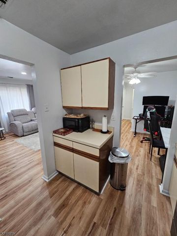 120 Sherwood Ave 102 102, Paterson City, NJ 07502