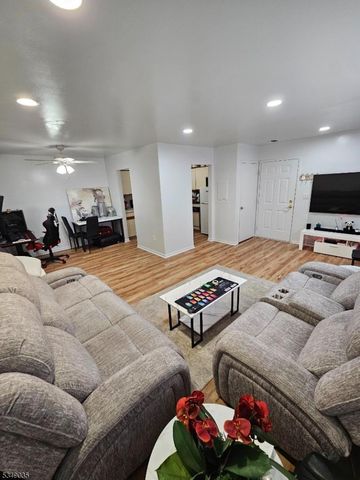 120 Sherwood Ave 102 102, Paterson City, NJ 07502