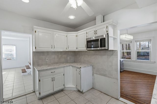 50 Ridgehurst Rd, West Orange Twp., NJ 07052