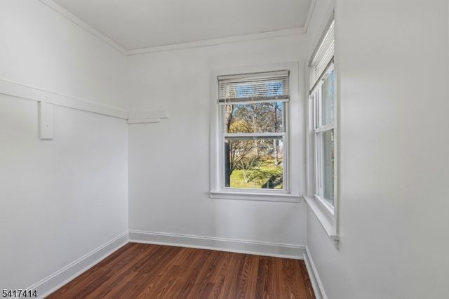 50 Ridgehurst Rd, West Orange Twp., NJ 07052