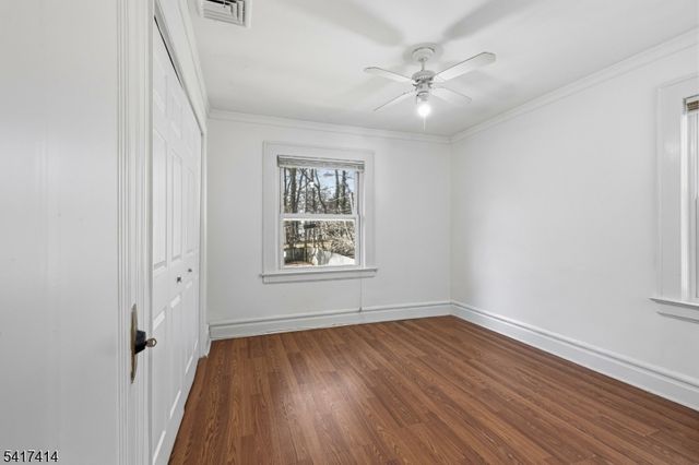 50 Ridgehurst Rd, West Orange Twp., NJ 07052