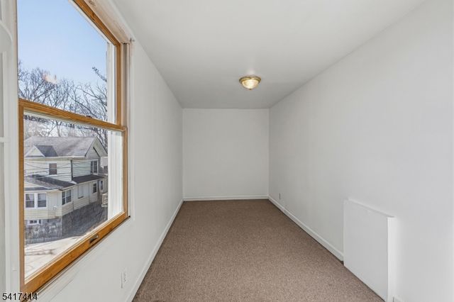 50 Ridgehurst Rd, West Orange Twp., NJ 07052