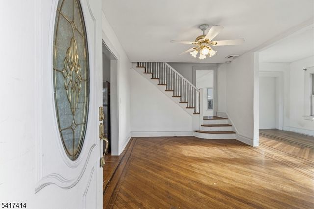 50 Ridgehurst Rd, West Orange Twp., NJ 07052