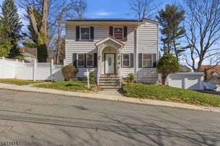 50 Ridgehurst Rd, West Orange Twp., NJ 07052