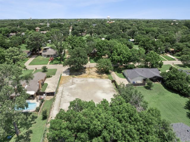 217 Oak Valley Drive, Colleyville, TX 76034