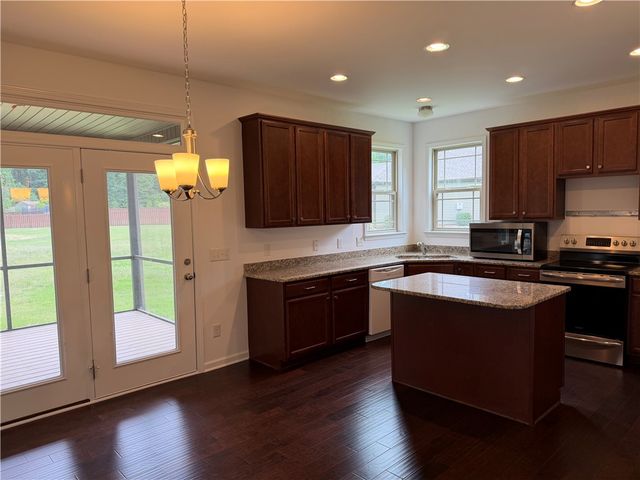407 Oak Ridge Place, Easley, SC 29642
