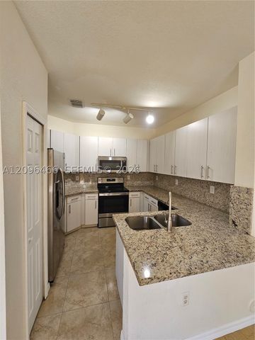 16658 SW 79th Ter 0, Miami, FL 33193