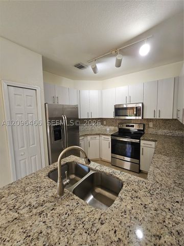 16658 SW 79th Ter 0, Miami, FL 33193
