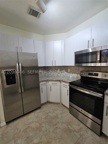 16658 SW 79th Ter 0, Miami, FL 33193