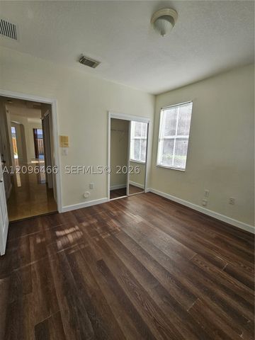 16658 SW 79th Ter 0, Miami, FL 33193
