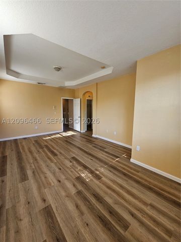 16658 SW 79th Ter 0, Miami, FL 33193