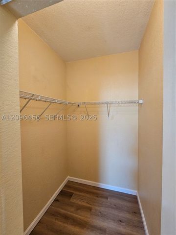 16658 SW 79th Ter 0, Miami, FL 33193