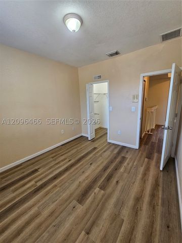 16658 SW 79th Ter 0, Miami, FL 33193