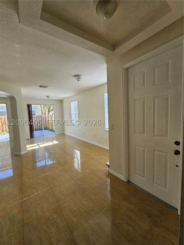 16658 SW 79th Ter 0, Miami, FL 33193