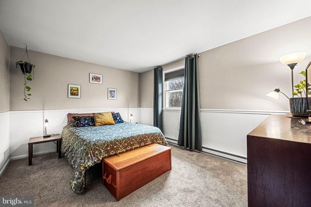 583 MANATAWNY ST, Pottstown, PA 19464