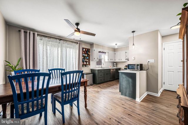 583 MANATAWNY ST, Pottstown, PA 19464