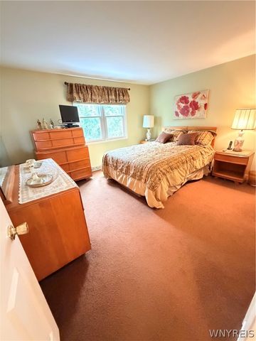 960 Hopkins Road C, Amherst, NY 14221