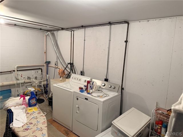960 Hopkins Road C, Amherst, NY 14221