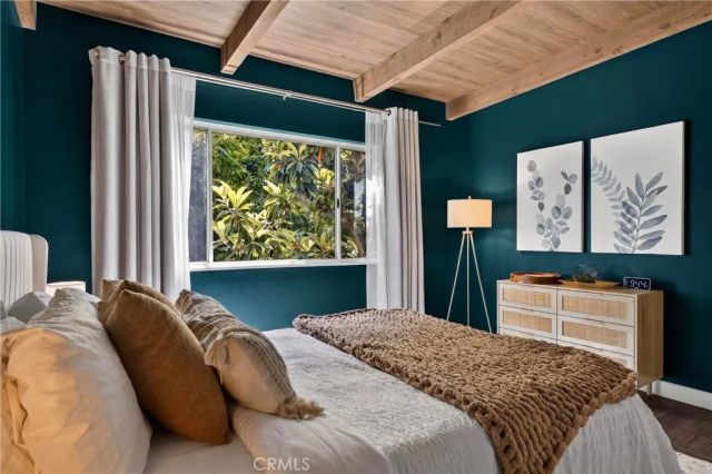 4230 Whitsett Avenue 6, Studio City, CA 91604