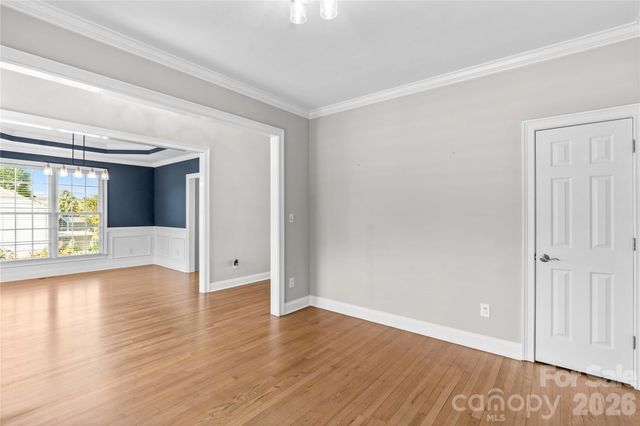 185 Upper Oak Drive, Statesville, NC 28625