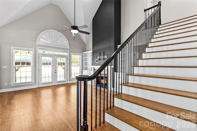 185 Upper Oak Drive, Statesville, NC 28625