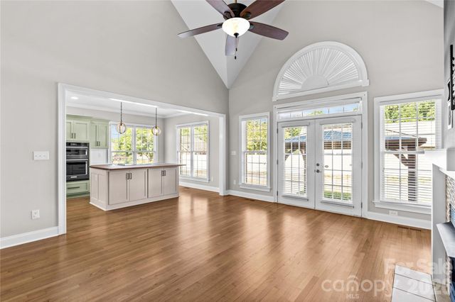 185 Upper Oak Drive, Statesville, NC 28625