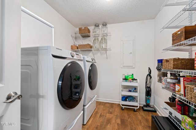 605 Old Snapps Ferry Road, Chuckey, TN 37641