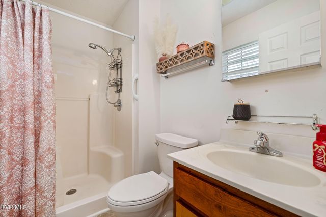 605 Old Snapps Ferry Road, Chuckey, TN 37641