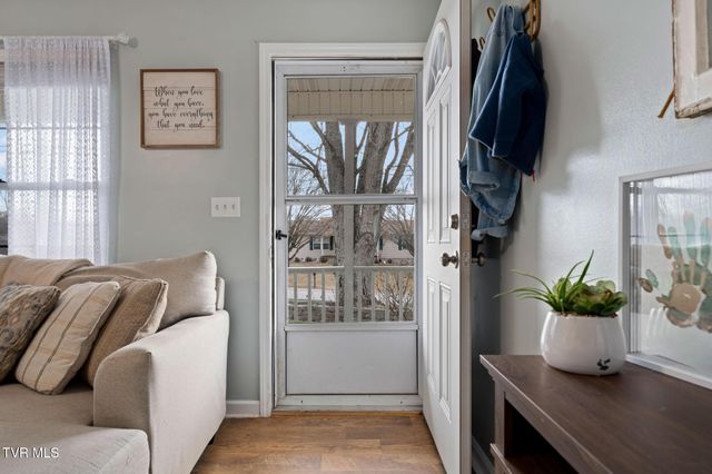 605 Old Snapps Ferry Road, Chuckey, TN 37641