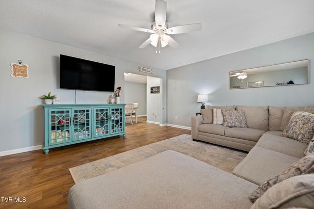 605 Old Snapps Ferry Road, Chuckey, TN 37641