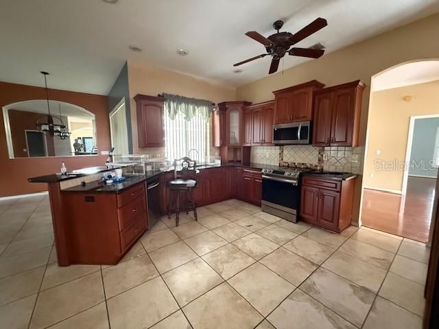 302 STERLING DRIVE, Winter Haven, FL 33884