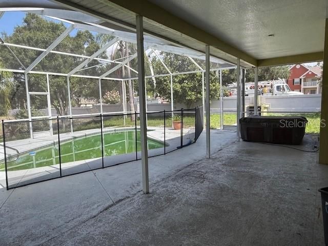 302 STERLING DRIVE, Winter Haven, FL 33884