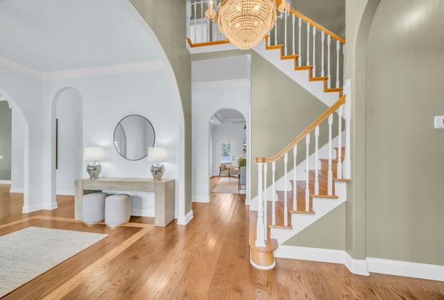 202 North Clydeton Road, Waverly, TN 37185