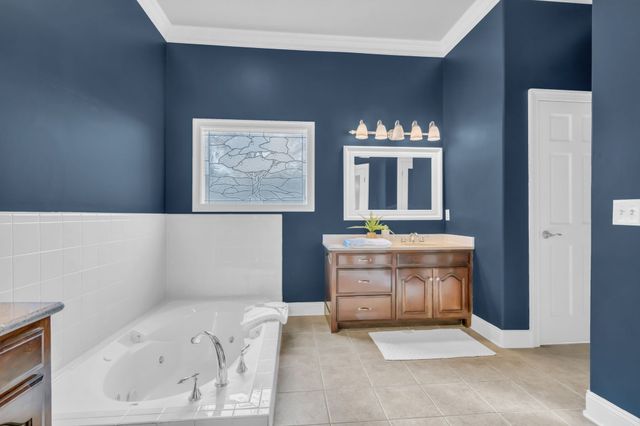 202 North Clydeton Road, Waverly, TN 37185