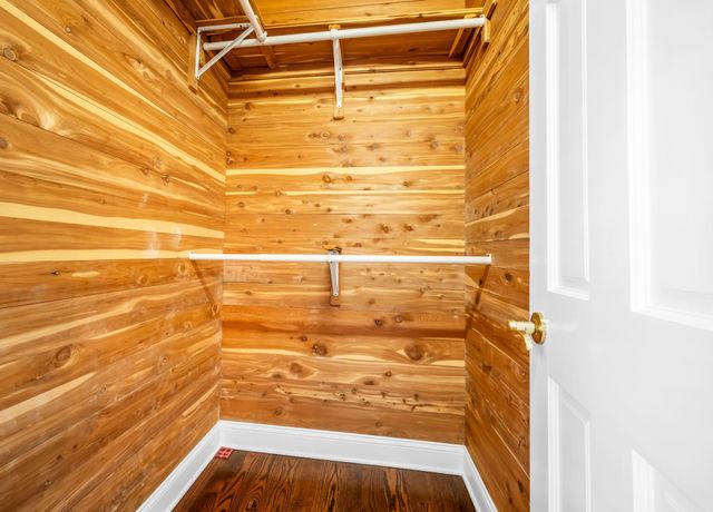 202 North Clydeton Road, Waverly, TN 37185